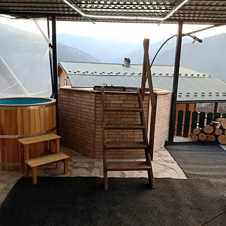 Apartment смериковий